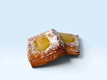 Load image into Gallery viewer, Mini Fruit Danish Box