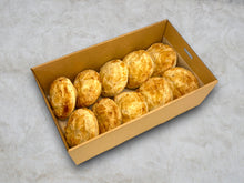 Load image into Gallery viewer, Mini Pies Box