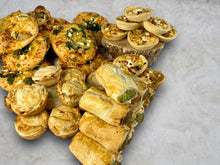 Load image into Gallery viewer, Vegetarian Box
