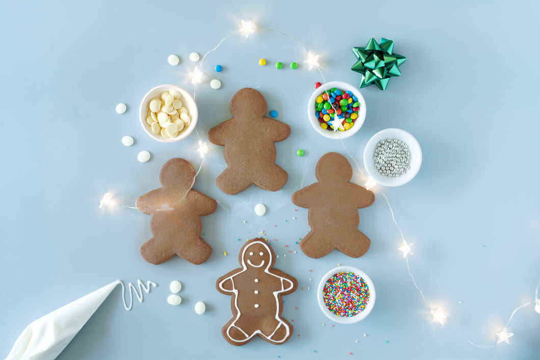 Gingerbread Decorating Kit